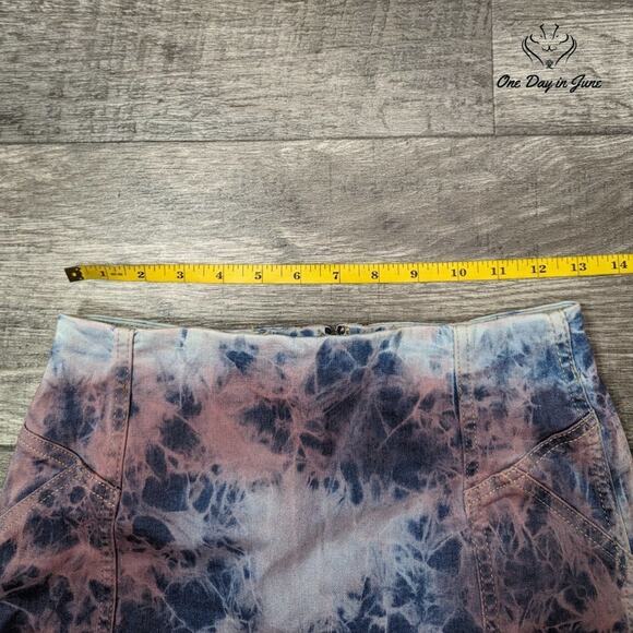 Wild Fable Tie Dye Denim Mini Skirt Size 2 - Picture 3 of 5